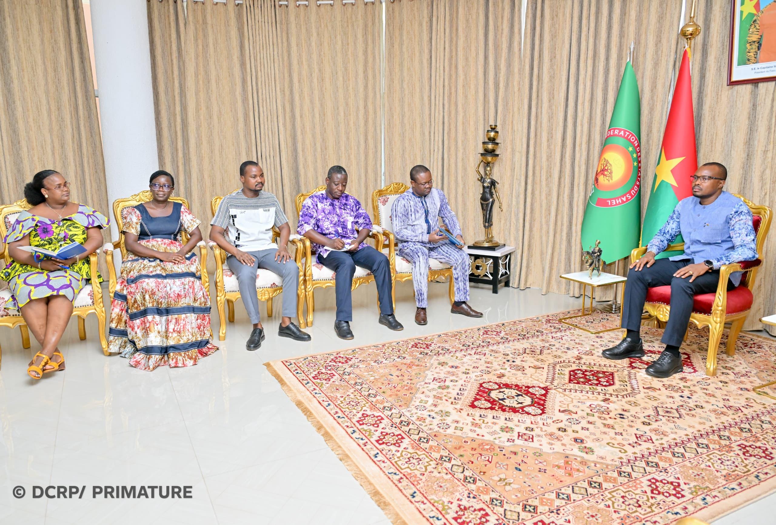 40fac1b1-551b-4bc2-9f58-662d72970696