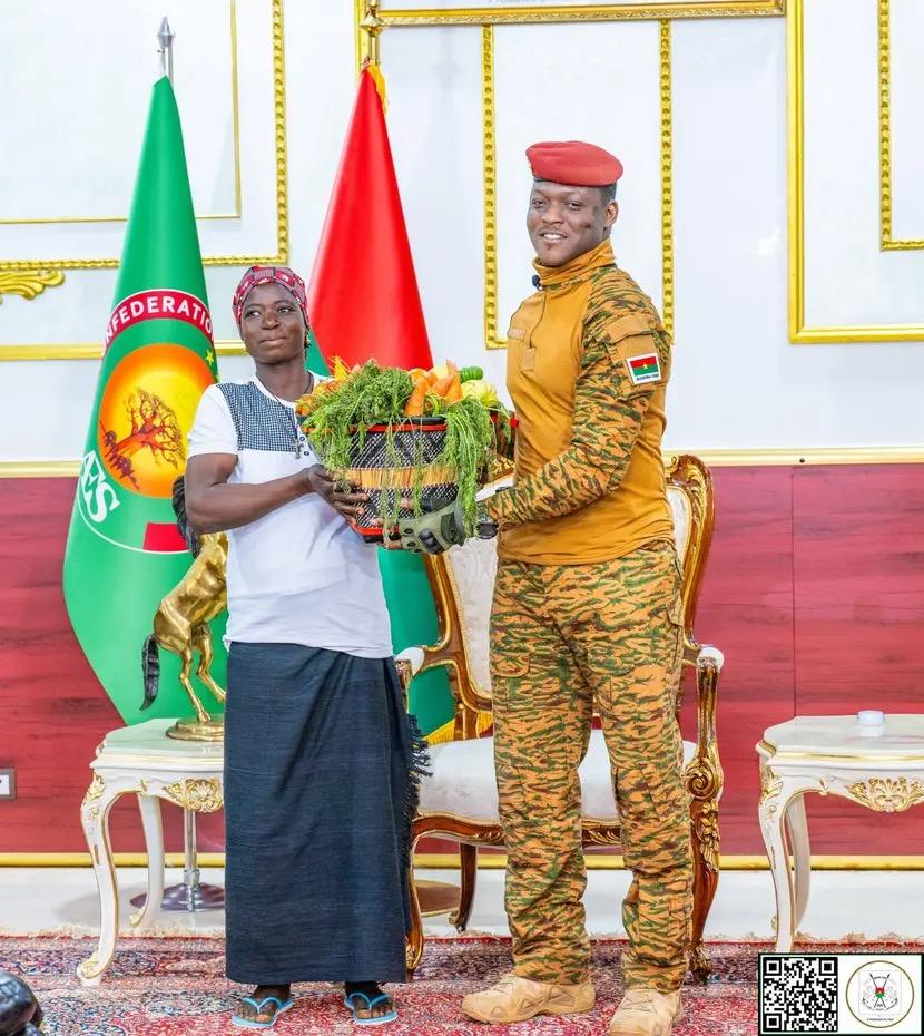 Hommage aux épouses des gendarmes à l’occasion de la journée du 8 mars